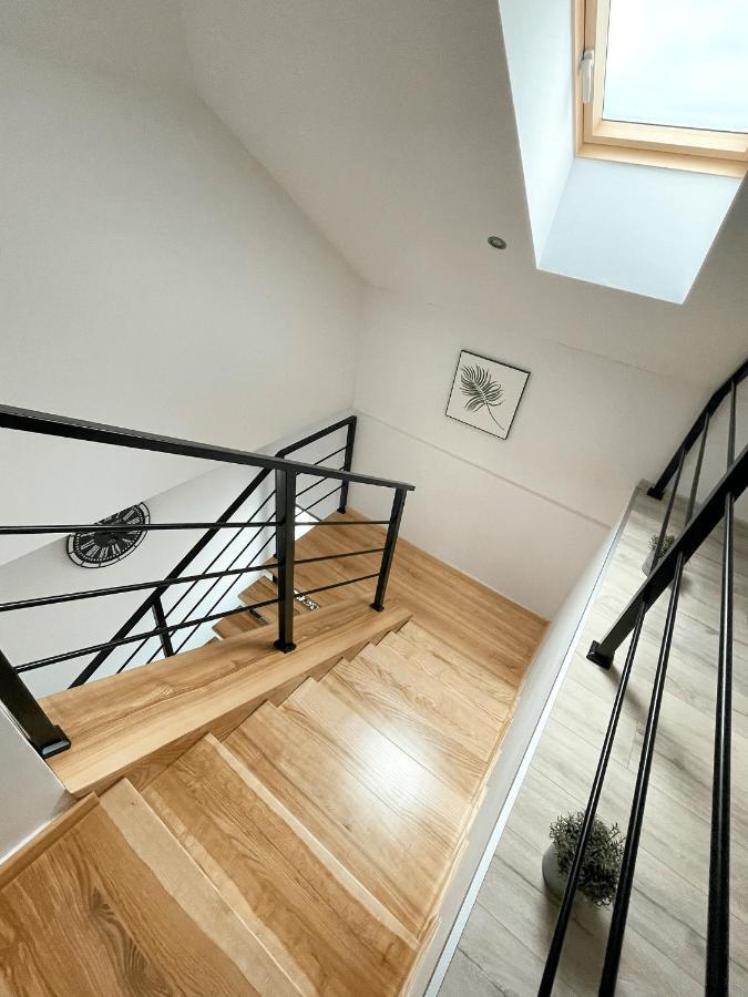 Land House Lejlighed Zator Eksteriør billede
